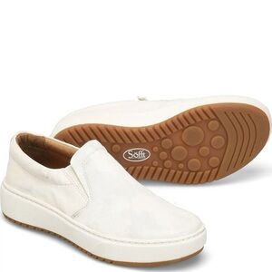 Soft Watney white leather slip on shoes 9